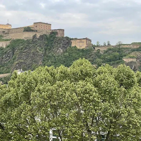 Rheinblick Apartment- Park And 아파트